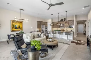 Photo #5: 6719862 Listing 