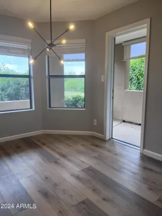 Photo #6: 6719914 Listing