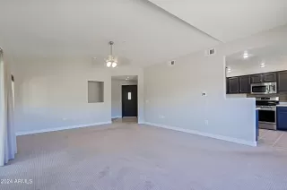 Photo #5: 6720015 Listing 