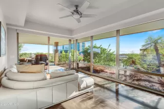 Photo #2: 6720594 Listing