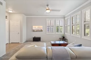 Photo #5: 6720755 Listing