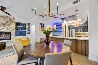 Photo #6: 6720793 Listing