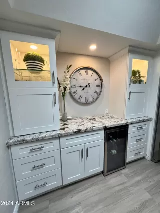 Photo #3: 6721054 Listing