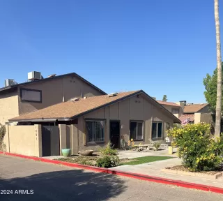 Photo #1: 6721280 Listing