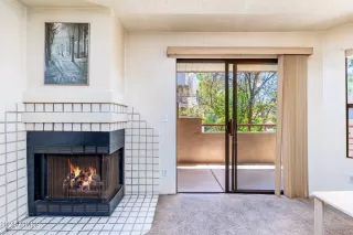 Photo #4: 6721336 Listing