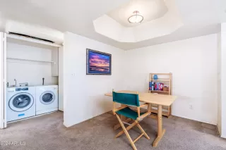 Photo #6: 6721336 Listing