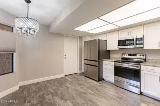 Photo #6: 6721441 Listing 