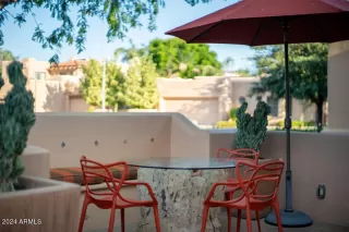 Photo #2: 6721534 Listing