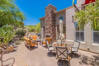 Photo #6: 6721757 Listing