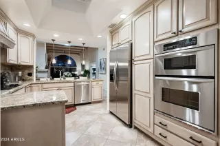 Photo #4: 6721907 Listing