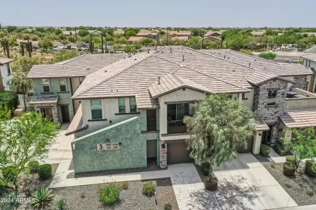 MLS: 6722416 Condo For Sale