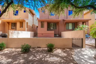 Photo #2: 6722455 Listing