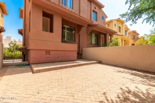 Photo #4: 6722455 Listing