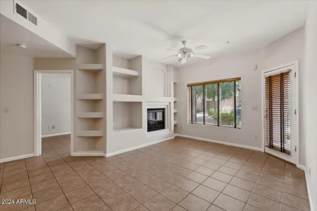 MLS: 6722565 Condo For Sale