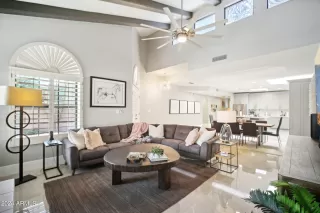 Photo #4: 6722694 Listing