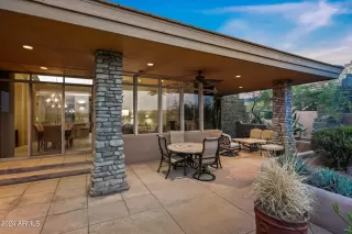 Photo #4: 6722720 Listing