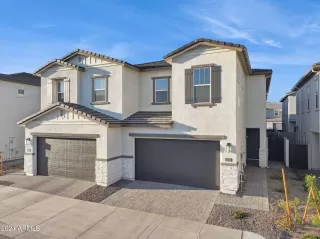 Photo #1: 6722732 Listing 