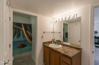 Photo #4: 6722821 Listing 