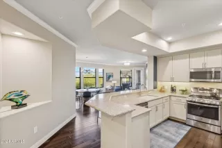 Photo #2: 6722963 Listing