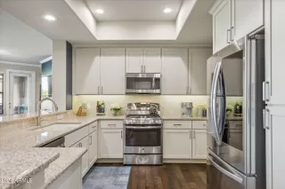 Photo #3: 6722963 Listing