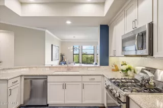 Photo #5: 6722963 Listing