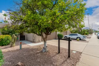 Photo #2: 6722983 Listing 