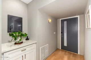 Photo #5: 6722983 Listing 