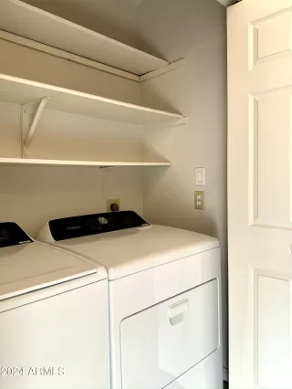 Photo #6: 6723000 Listing 