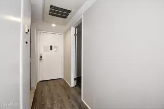 Photo #4: 6723126 Listing