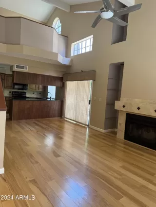 Photo #2: 6723316 Listing 