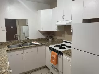 Photo #4: 6723606 Listing