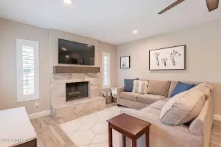 Photo #4: 6723785 Listing