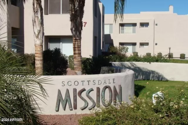 MLS: 6723791 Condo For Sale