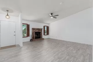 Photo #1: 6723909 Listing 