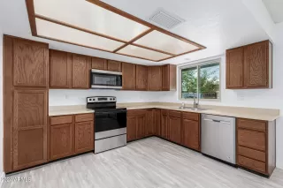 Photo #5: 6723909 Listing 
