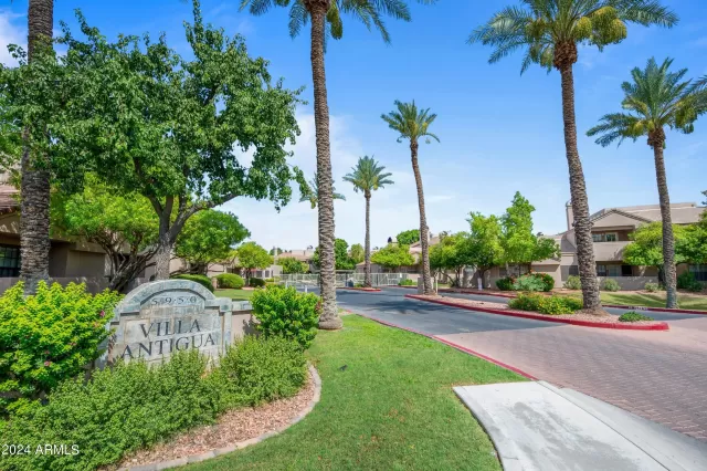 MLS: 6724148 Condo For Sale