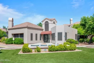 Photo #2: 6724148 Listing