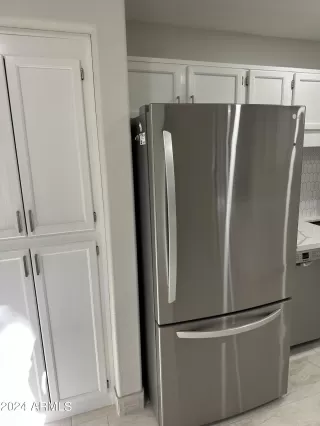 Photo #3: 6724322 Listing