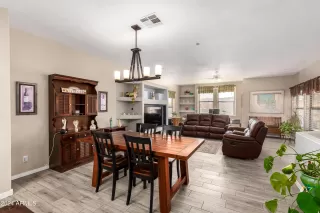 Photo #6: 6724661 Listing