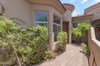 Photo #4: 6724876 Listing