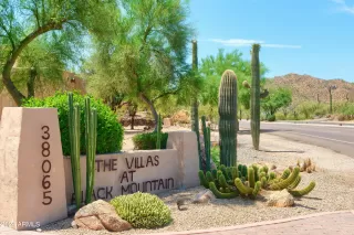 Photo #1: 6725075 Listing