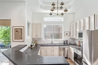 Photo #1: 6725423 Listing