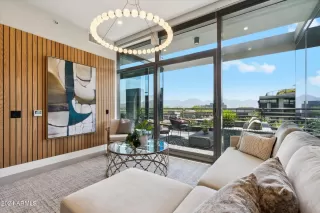 Photo #6: 6725497 Listing 