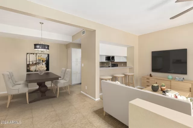 MLS: 6725935 Condo For Sale