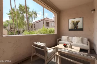 Photo #5: 6725935 Listing 