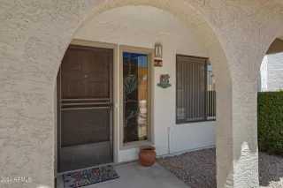 Photo #2: 6726151 Listing