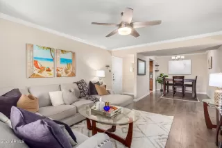 Photo #3: 6726251 Listing 