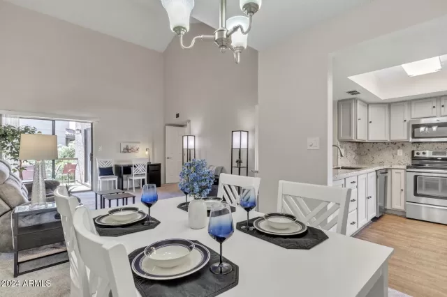 MLS: 6726447 Condo For Sale