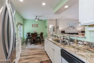 Photo #2: 6726487 Listing