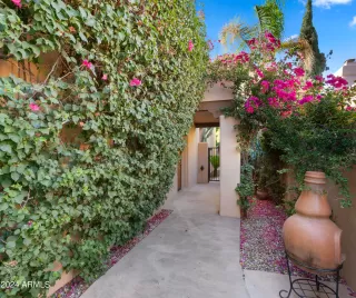 Photo #1: 6726568 Listing